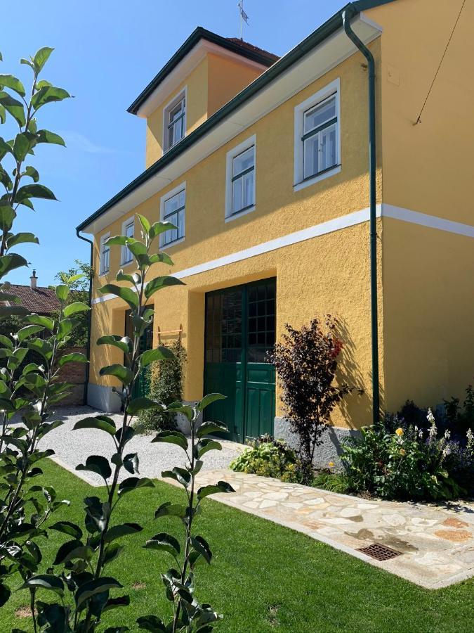 Ferienhaus Karoline Pulkau Bagian luar foto