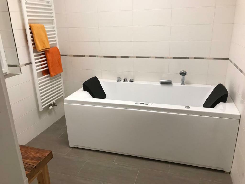 Ferienhaus Karoline Pulkau Bagian luar foto